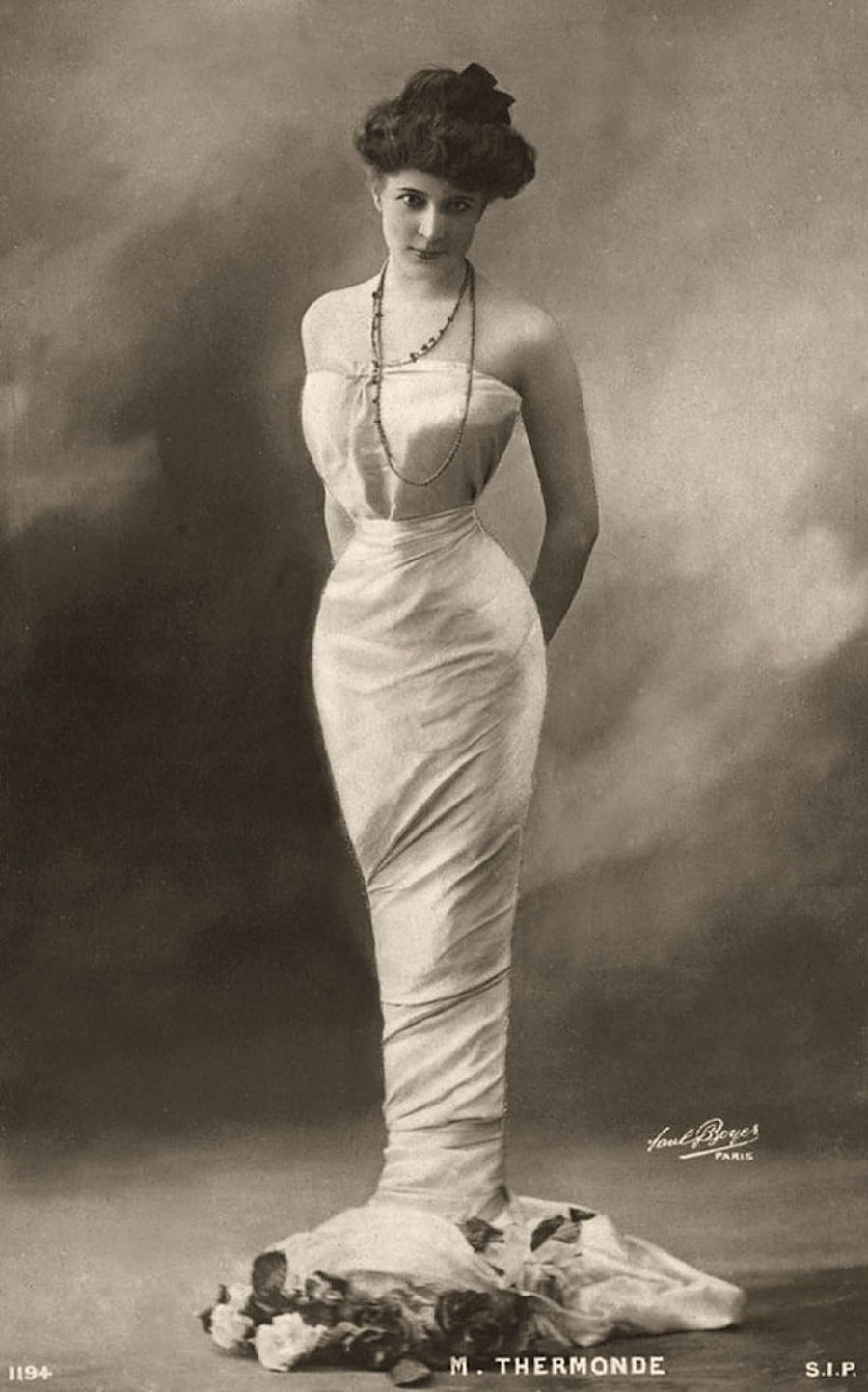 thebeautyofwomencaptured100yearsago-17