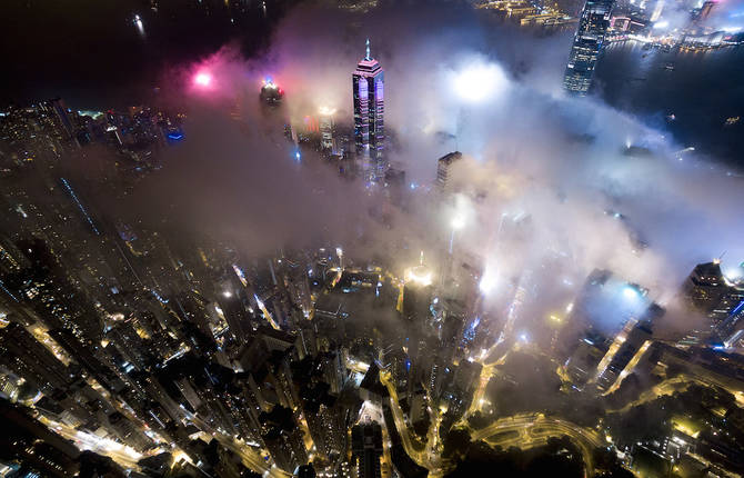 Beautiful Urban Fog Photography in Hong Kong