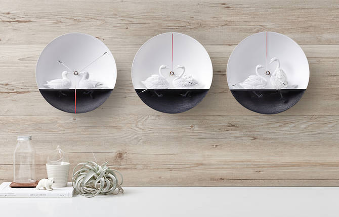 Elegant Waterbird Clock