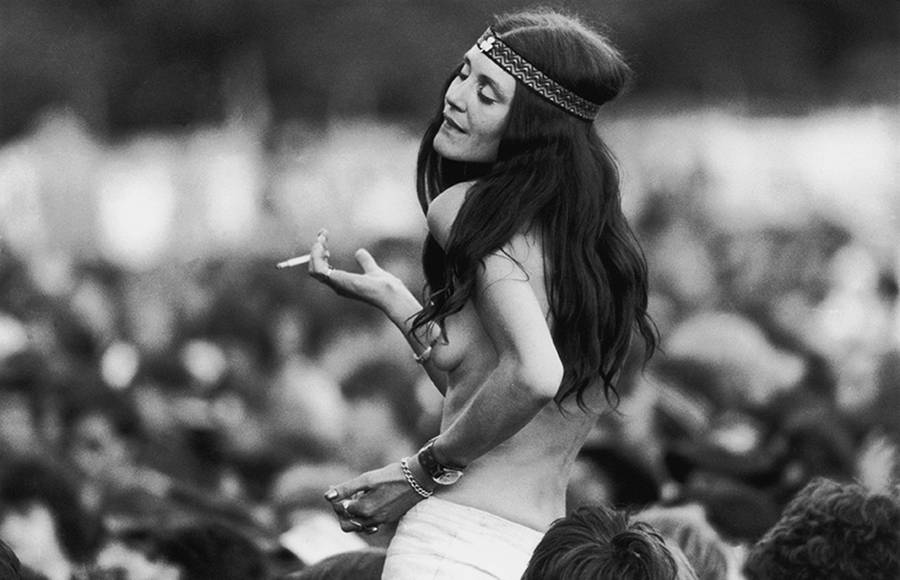 Girls from Woodstock in 1969