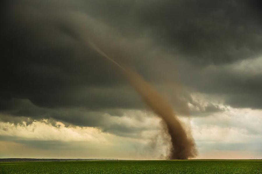 Breathtaking Pictures of Tornados in the U.S.10