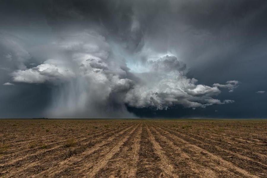 Breathtaking Pictures of Tornados in the U.S.5
