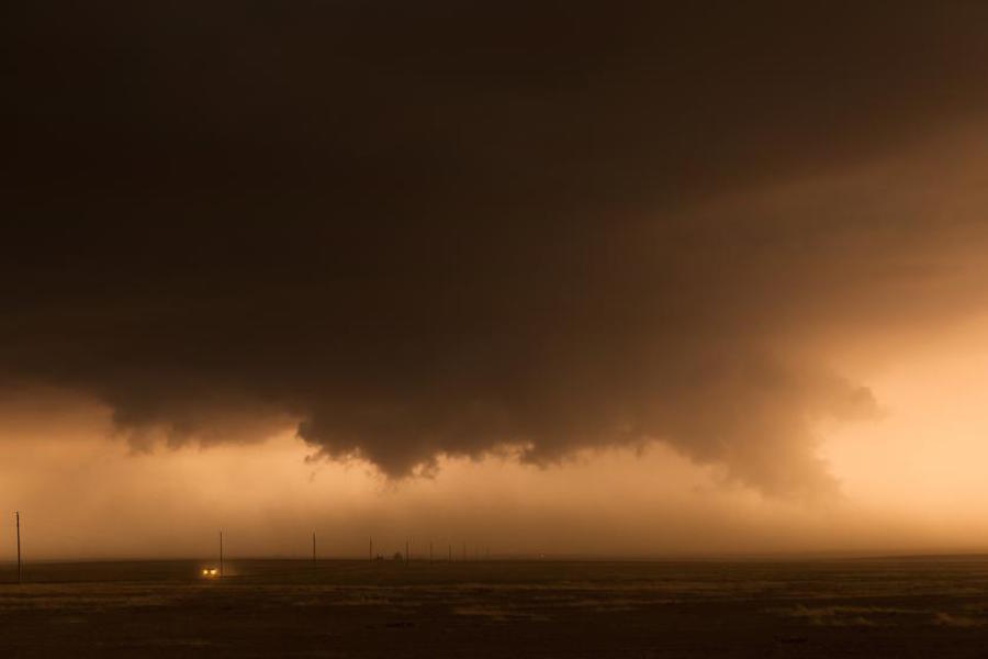 Breathtaking Pictures of Tornados in the U.S.8