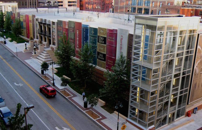 Brilliant Decoration for the Kansas City Public Library