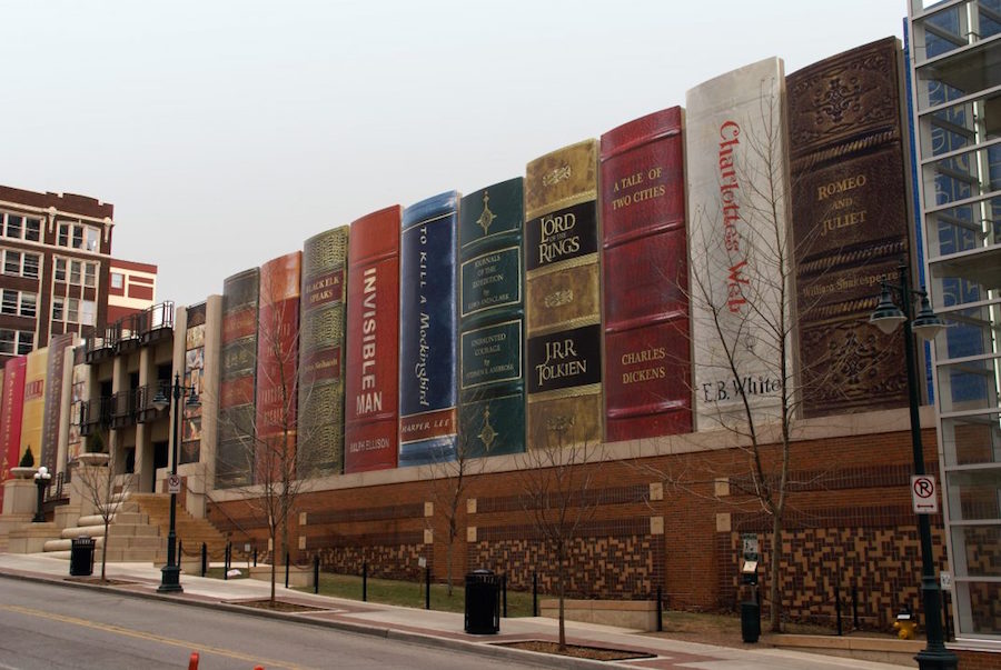 Brilliant Decoration for the Kansas City Public Library3