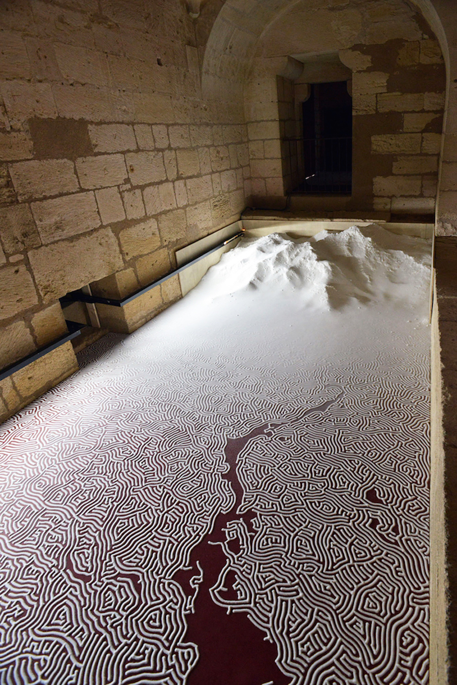 Meticulous Salt Labyrinth by Motoï Yamamoto9