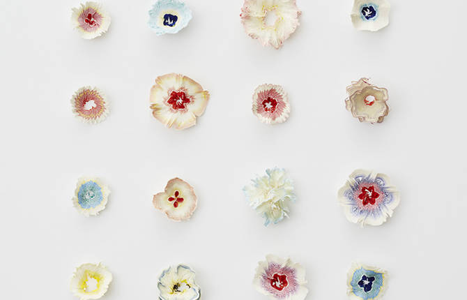 Paper Flowers Made with Pencil Cuts