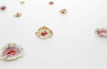 Paper Flowers Made with Pencil Cuts