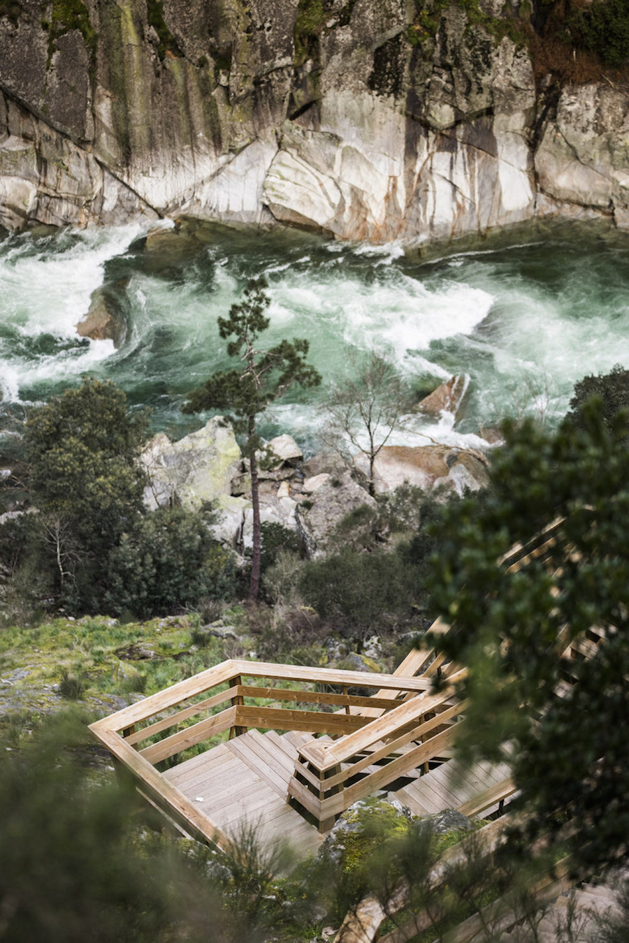 Stunning Wooden Walkway in Portugal13