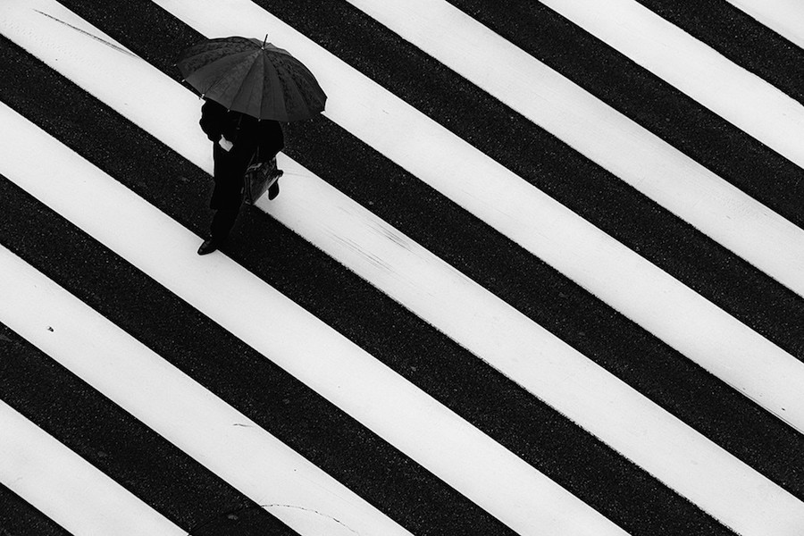 Wandering the Empty and Quiet Streets of Tokyo14