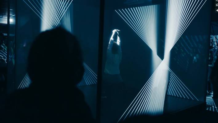 Running Cube Live Performance by Adidas