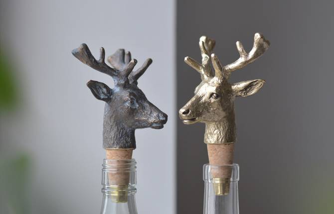 Bottle Corks with Accurate Animal Sculptures on Top