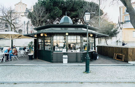 Ode to Obsolete Lisbon Kiosks