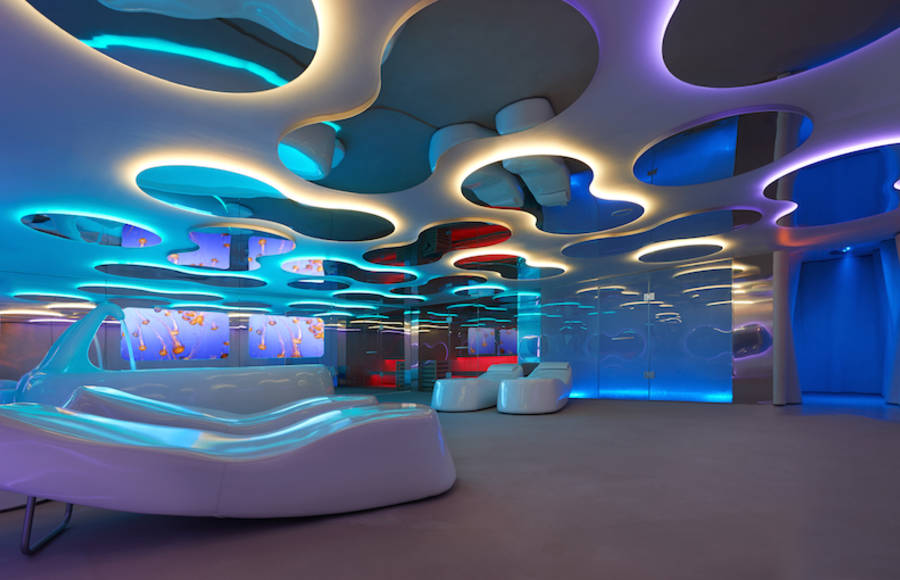 Smooth and Colorful Spa Design