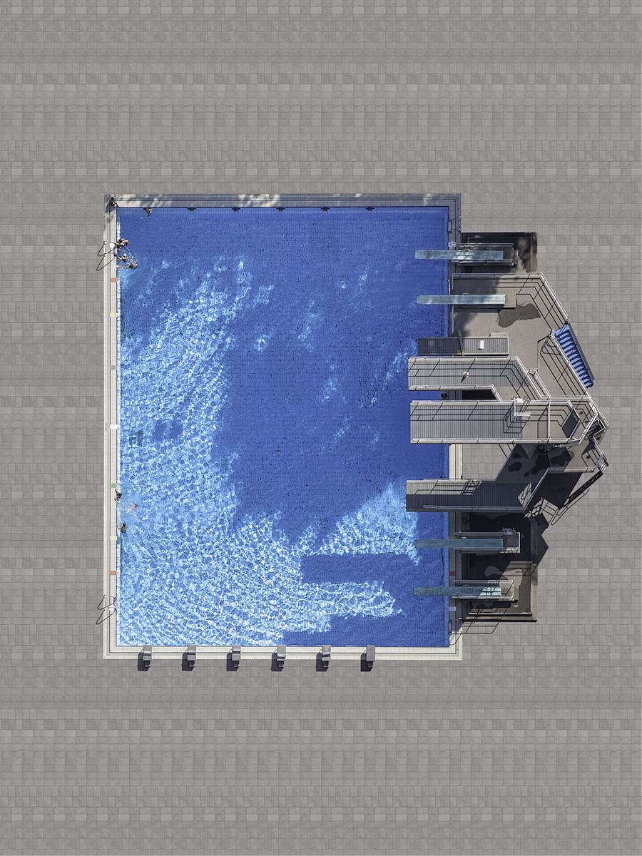 Capturing the Diversity of Swimming Pools From the Air4