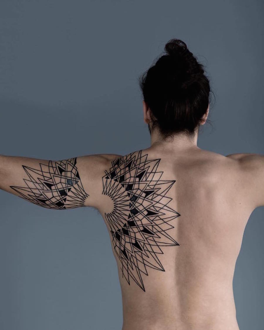 Gorgeous Tattoos Inspired by the Repeated Patterns of Nature4