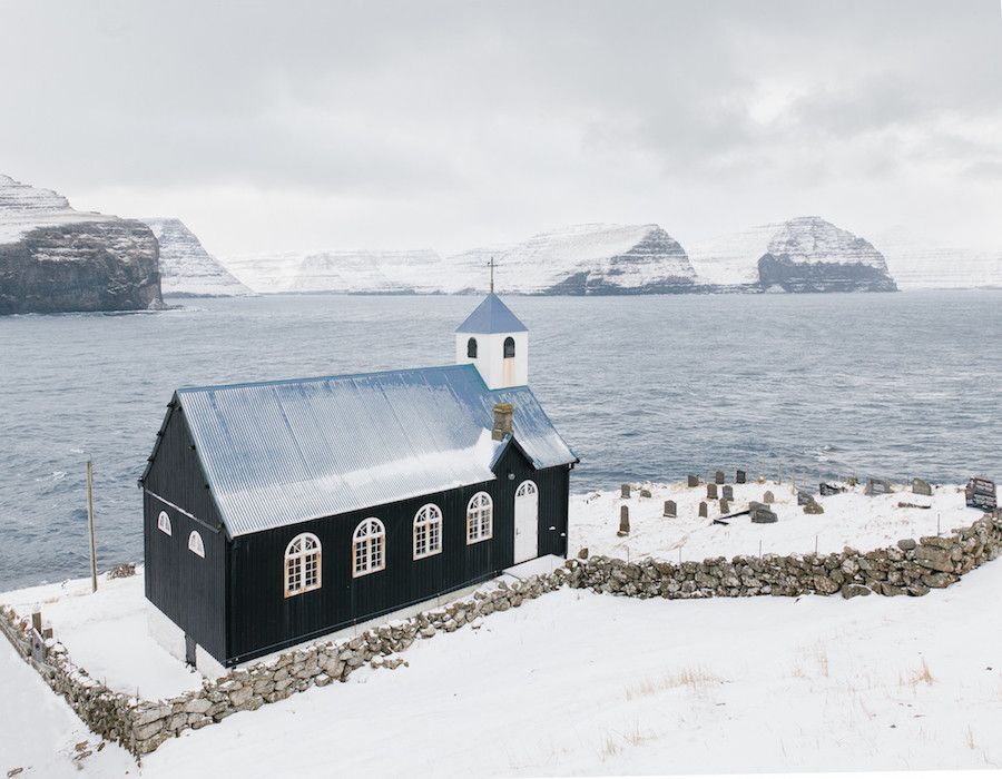 Hitchhiking in the Faroe Islands5