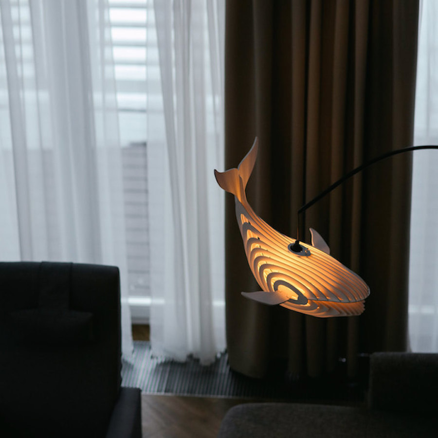 Lovely Wooden Whale Lamp2