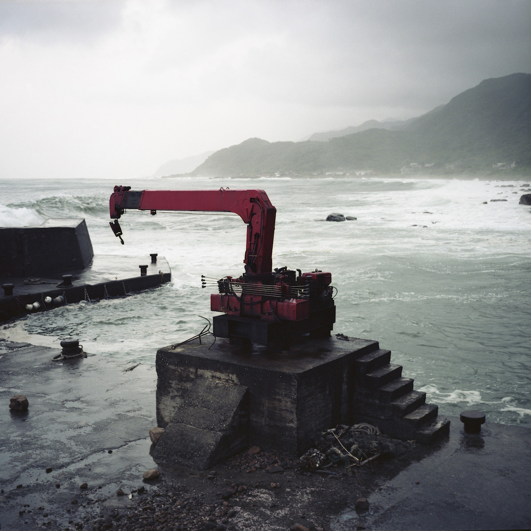 Melancholic Photo Series About Typhoons in Vietnam15