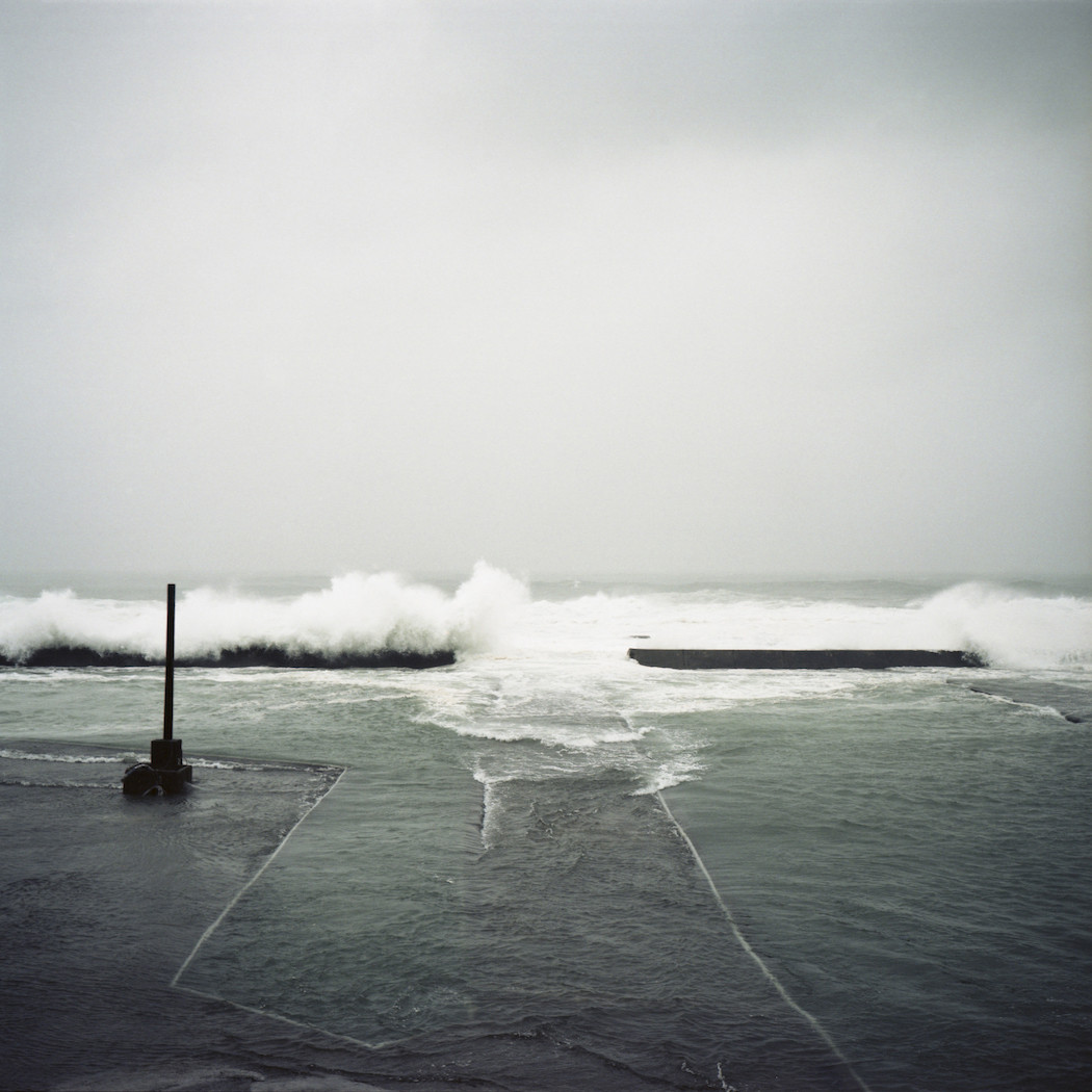 Melancholic Photo Series About Typhoons in Vietnam4