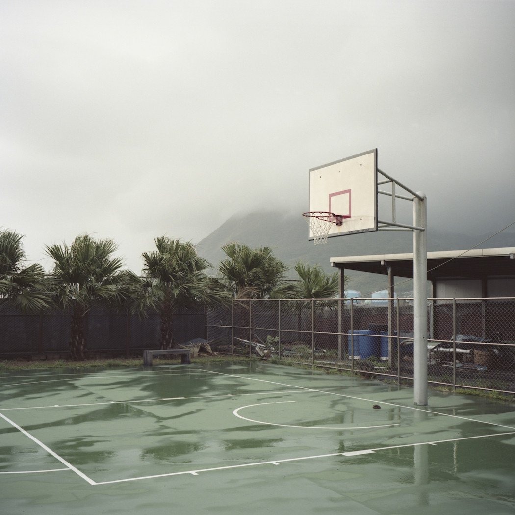 Melancholic Photo Series About Typhoons in Vietnam8