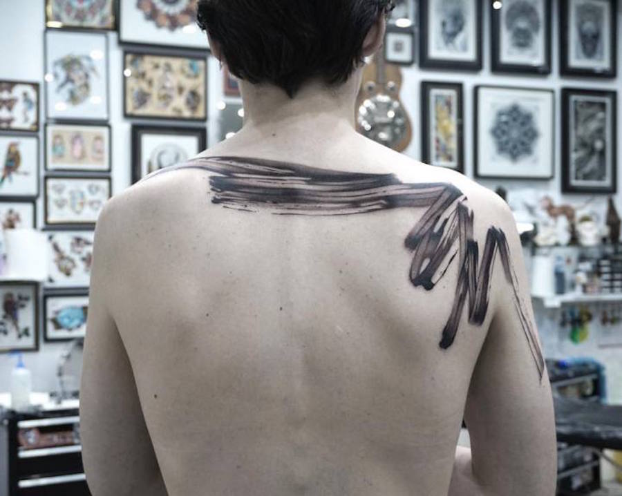 Minimalist Wild Animals Tattoos13