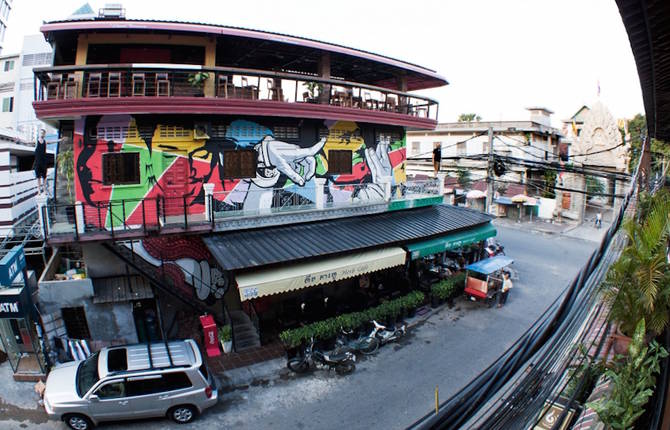 Nice Giant Murals by Krohom