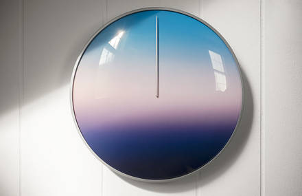 Smart Clock: See your Daytime in Colors