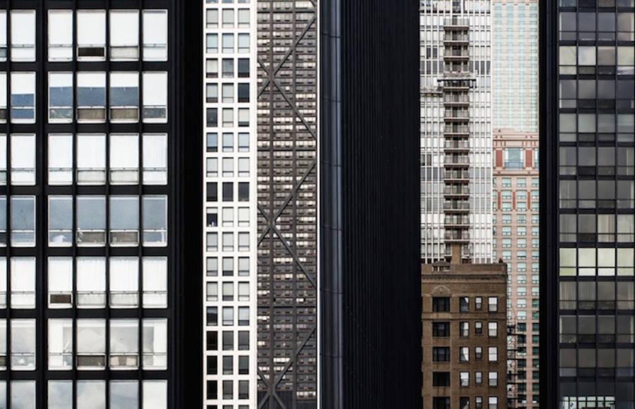 Urban Journey in the Geometric Architecture of Chicago