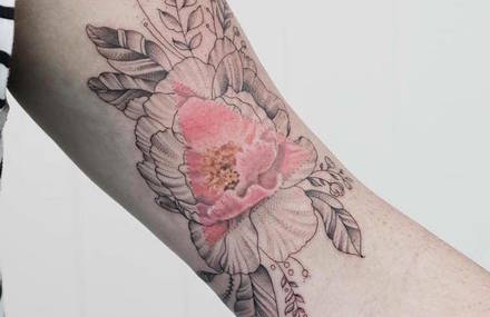 Mesmerizing Tattoos Mixing Geometry and Nature Items