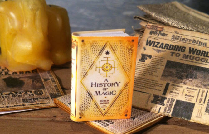 Miniature Books and Newspapers From Harry Potter Adventures