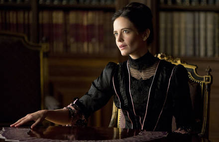 New Miss Peregrine’s Home for Peculiar Children Trailer