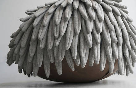 Feather-Like Puffy Chair