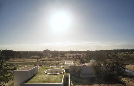 Peaceful Minimalist House in Portugal