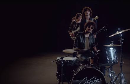 The Strokes – Threat of Joy