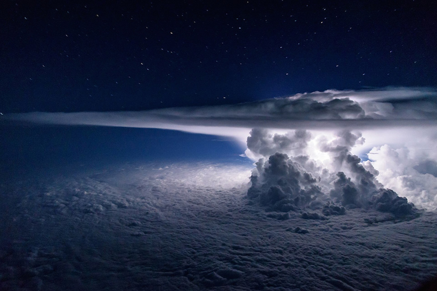 Above a Thunderstorm Photography2