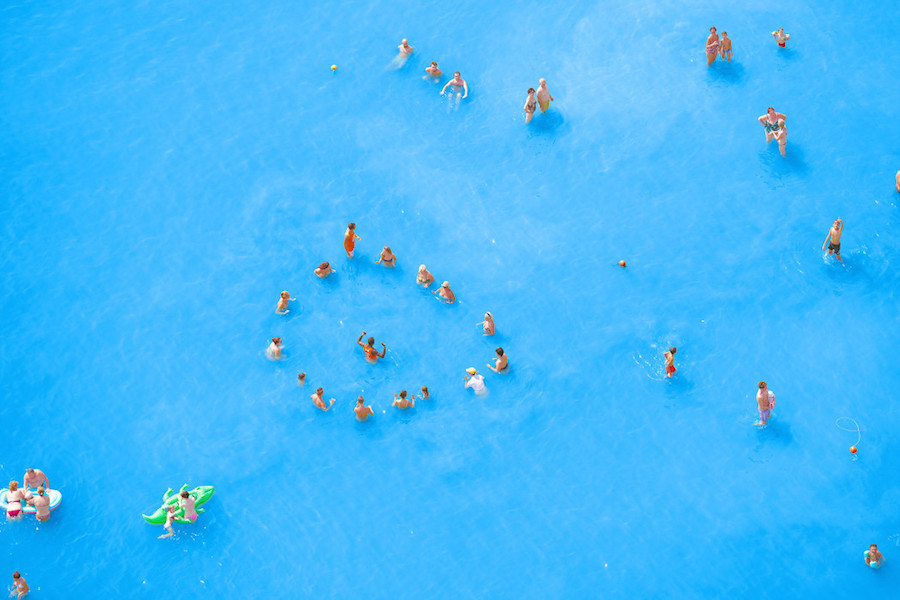 Aerial Photographs of Vacationers in the Adriatic Sea4