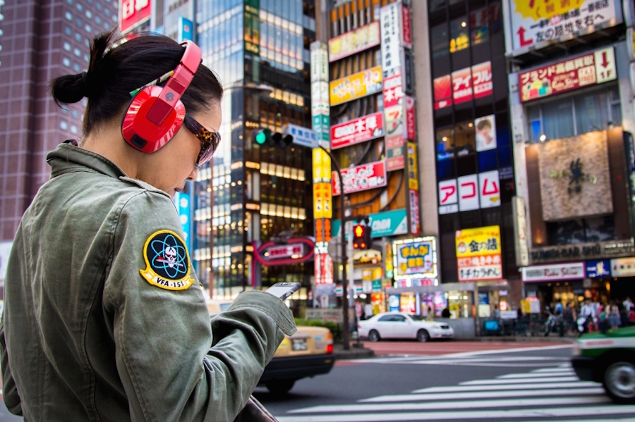 Beautiful Color Contrasts in Tokyo8