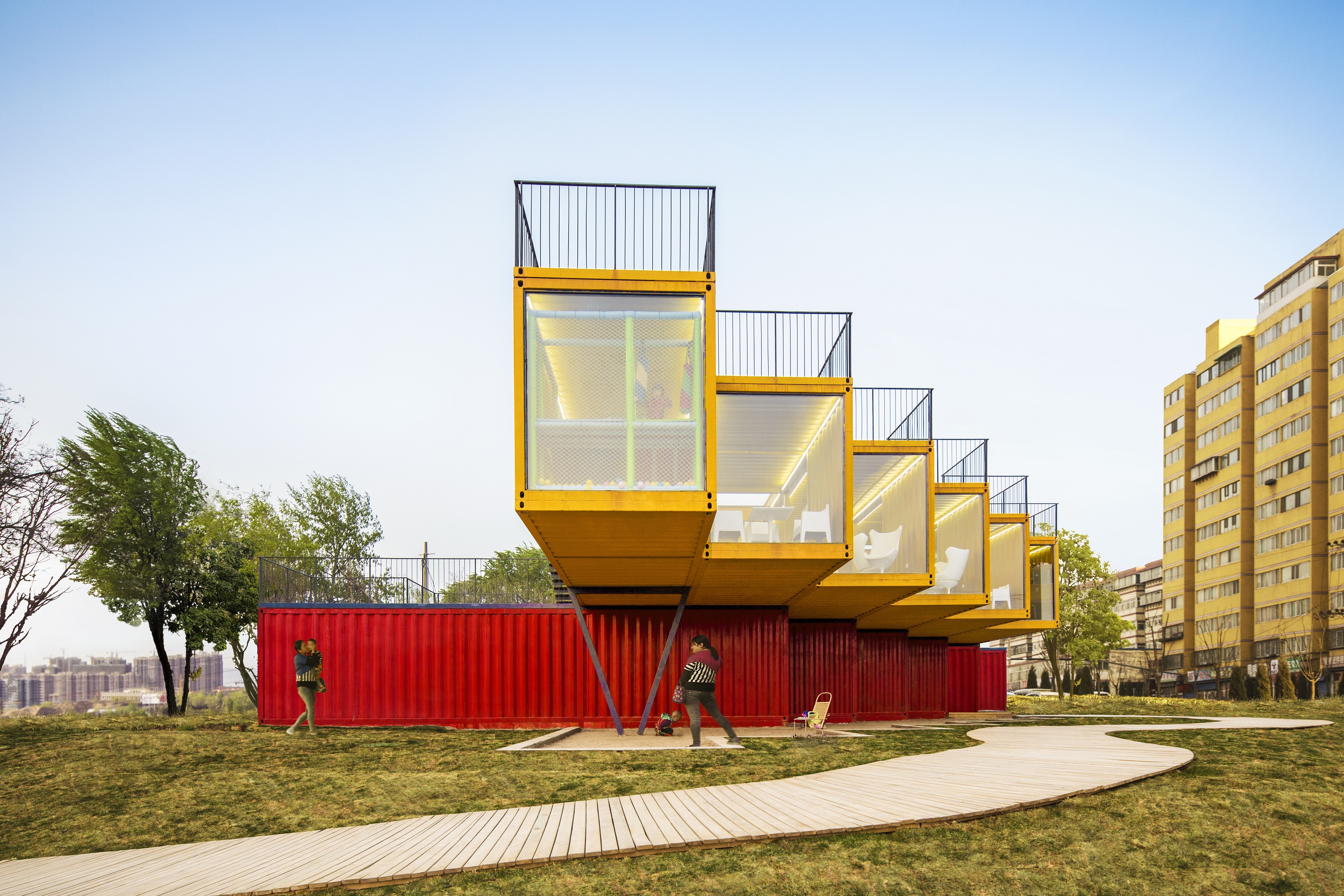 Clever-Container-Pavillon2