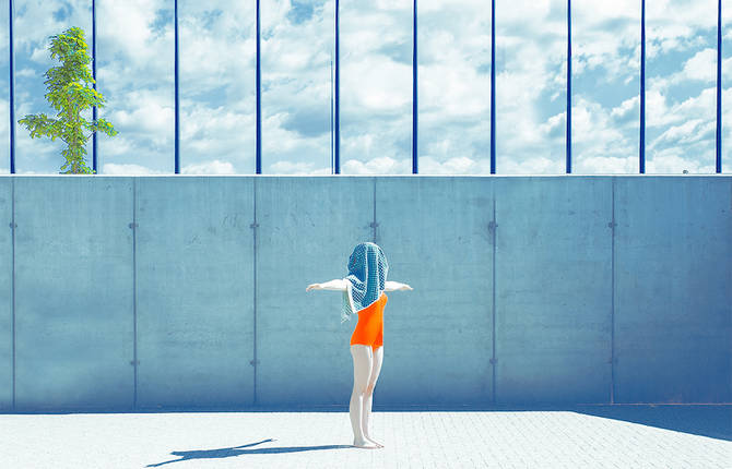 New Conceptual Swimming Pool Photography by Maria Svarbova