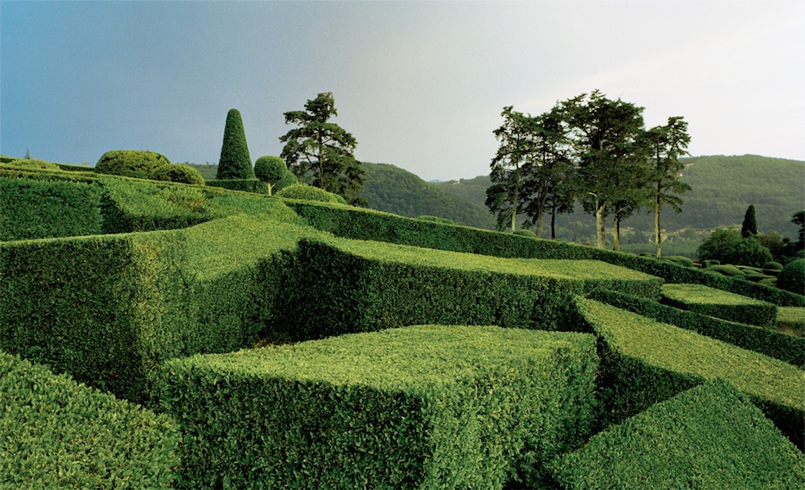 Strange and Surreal Topiary Gardens in France4