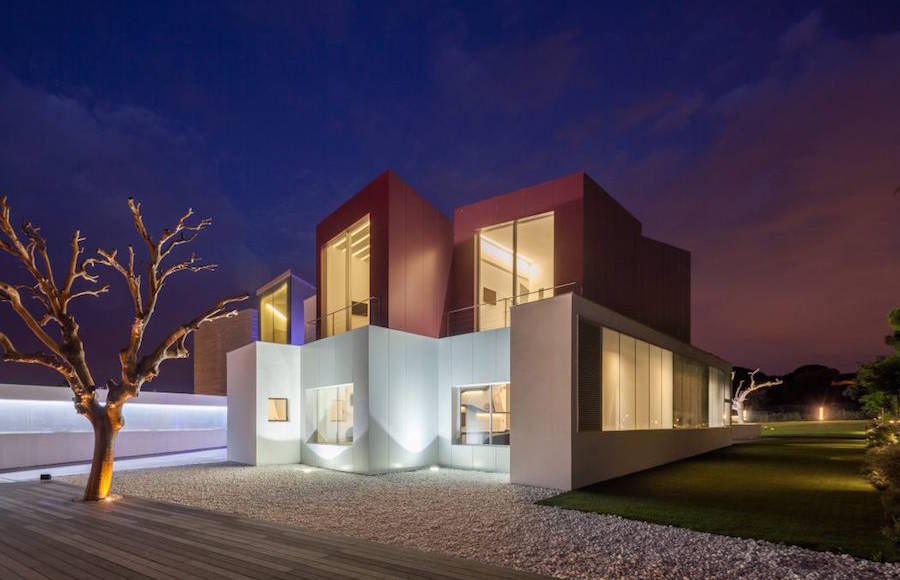 Superb Geometric House in Madrid