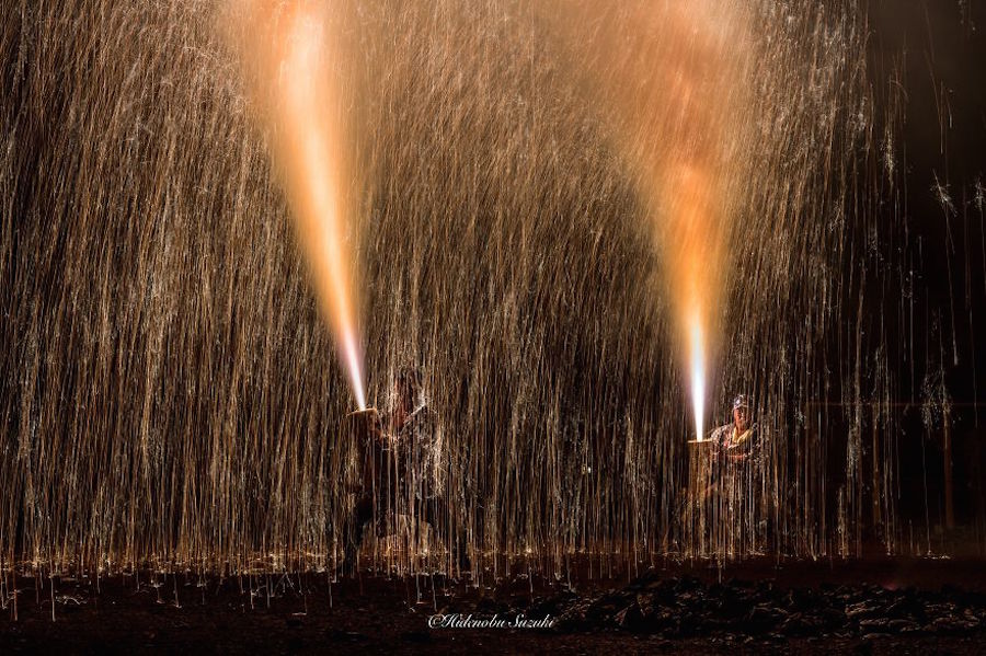 Superb Pictures of Traditional Fireworks in Japan12