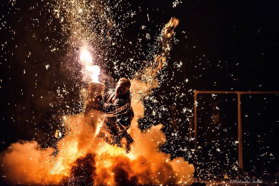 Superb Pictures of Traditional Fireworks in Japan5