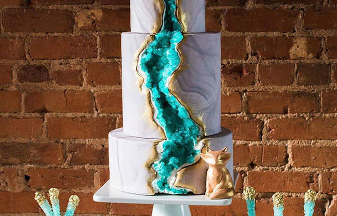 New Geode Wedding Cakes Trend