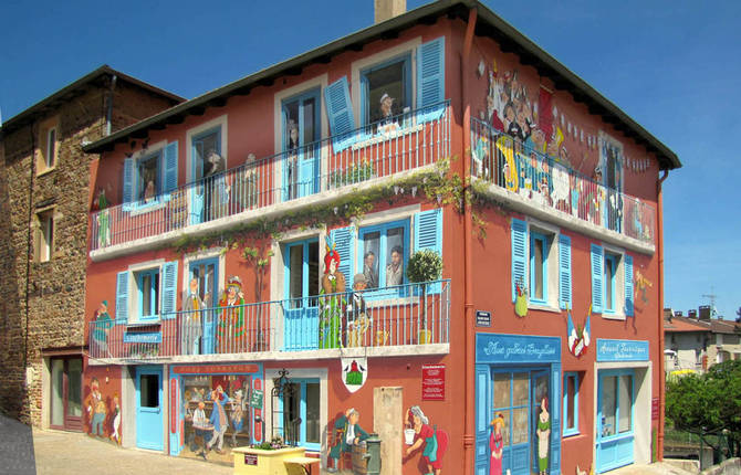 Turning Building Facades into Beautiful Trompe-L’Oeil