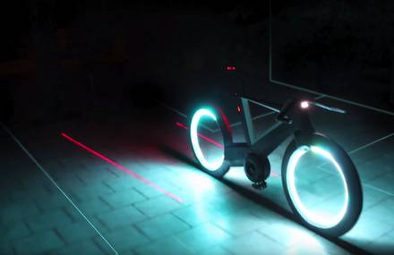 The Cyclotron Bike Inspired by Tron Legacy
