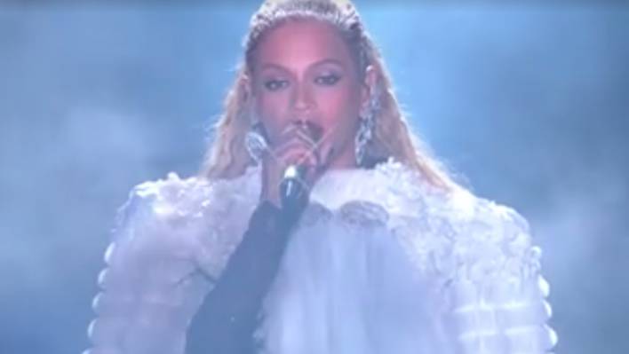 Beyoncé – Lemonade Live at the MTV VMAs