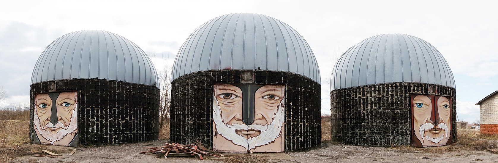 EnchantedwallsRussia1