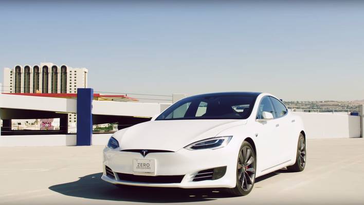 Tesla&rsquo;s Self-Driving Pilot Explained